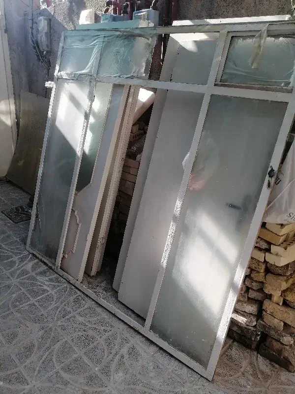 کابینت فلزی با درهای ام دی اف و پنجره|مصالح و تجهیزات ساختمان|مشهد, رباط طرق|دیوار