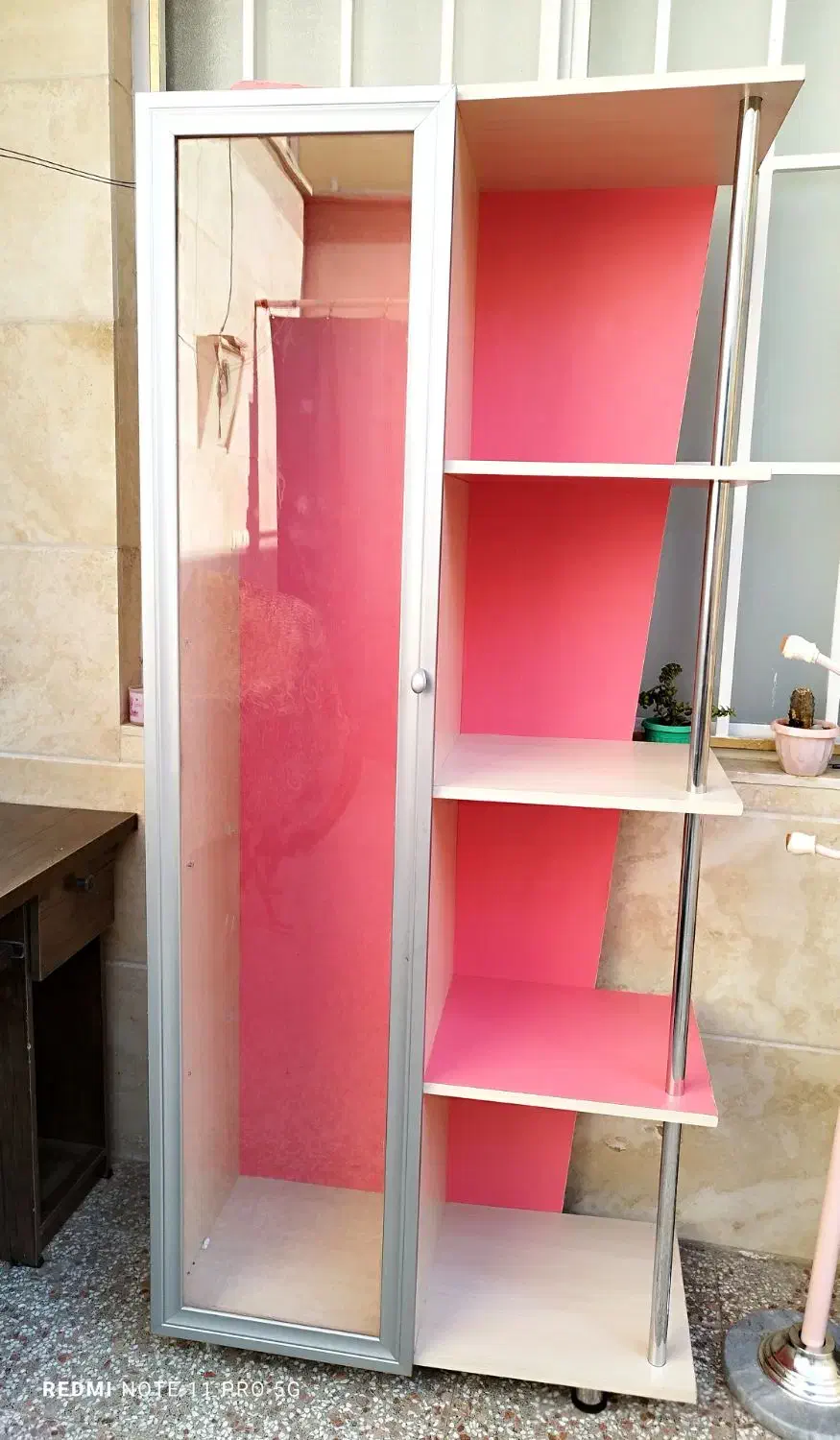 کتابخانه و ویترین سالم|کتابخانه، شلف، قفسههای دیواری|قم, بنیاد|دیوار