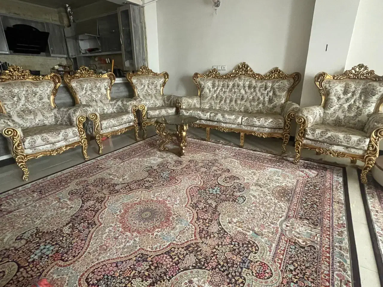 مبل کلاسیک|مبلمان خانگی و میز عسلی|رفسنجان, |دیوار