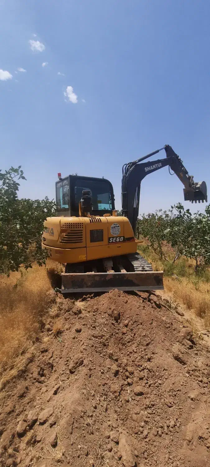 نیازمند راننده بیل مکانیکی|استخدام حمل و نقل|رفسنجان, |دیوار