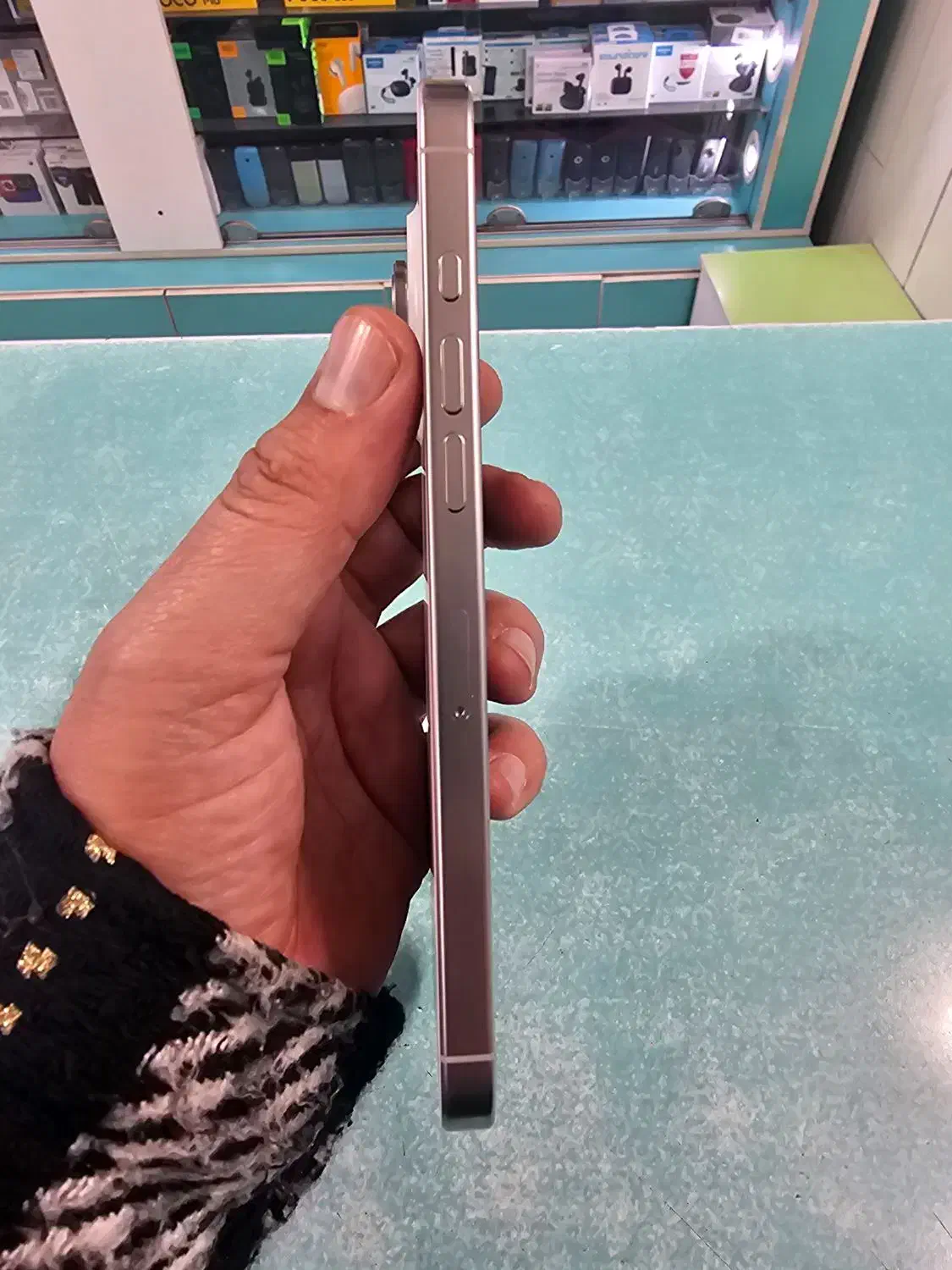 16 Pro Max|موبایل|قدس, شهر‌قدس|دیوار