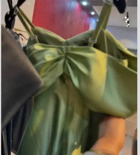 مجلسی|لباس|لالی, |دیوار