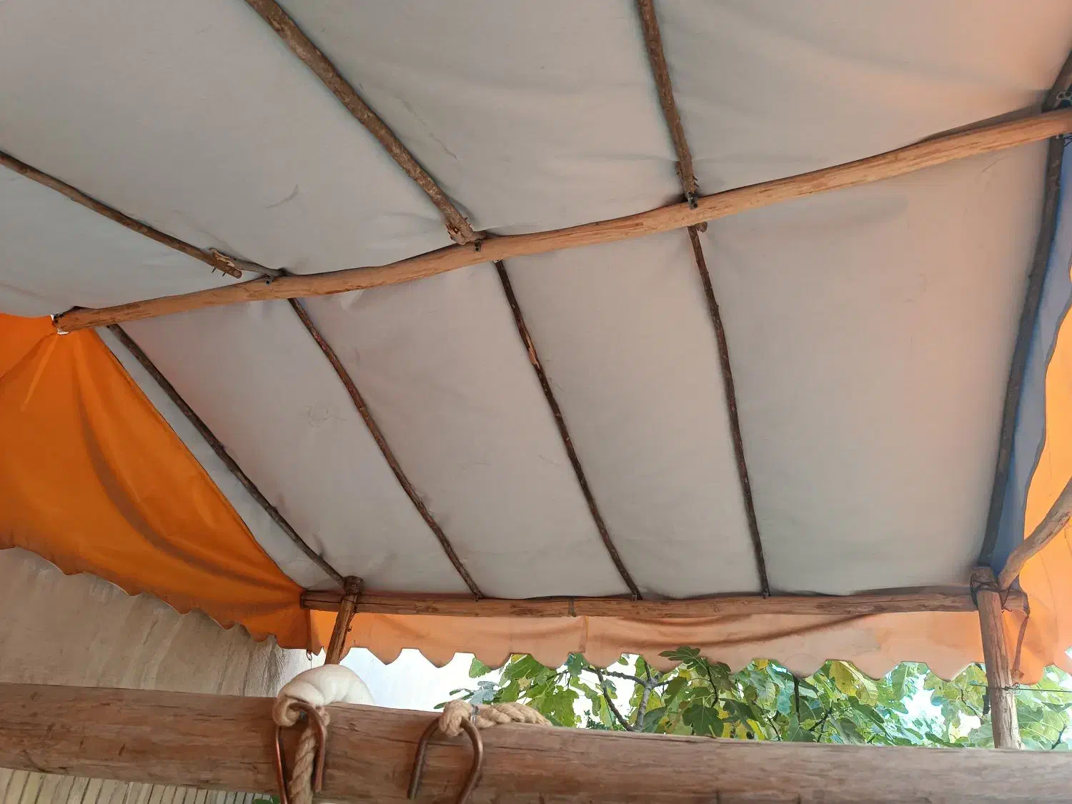 سایبان برزنت ضخیم ضد اب|کوهنوردی و کمپینگ|شاهینشهر, عطار|دیوار