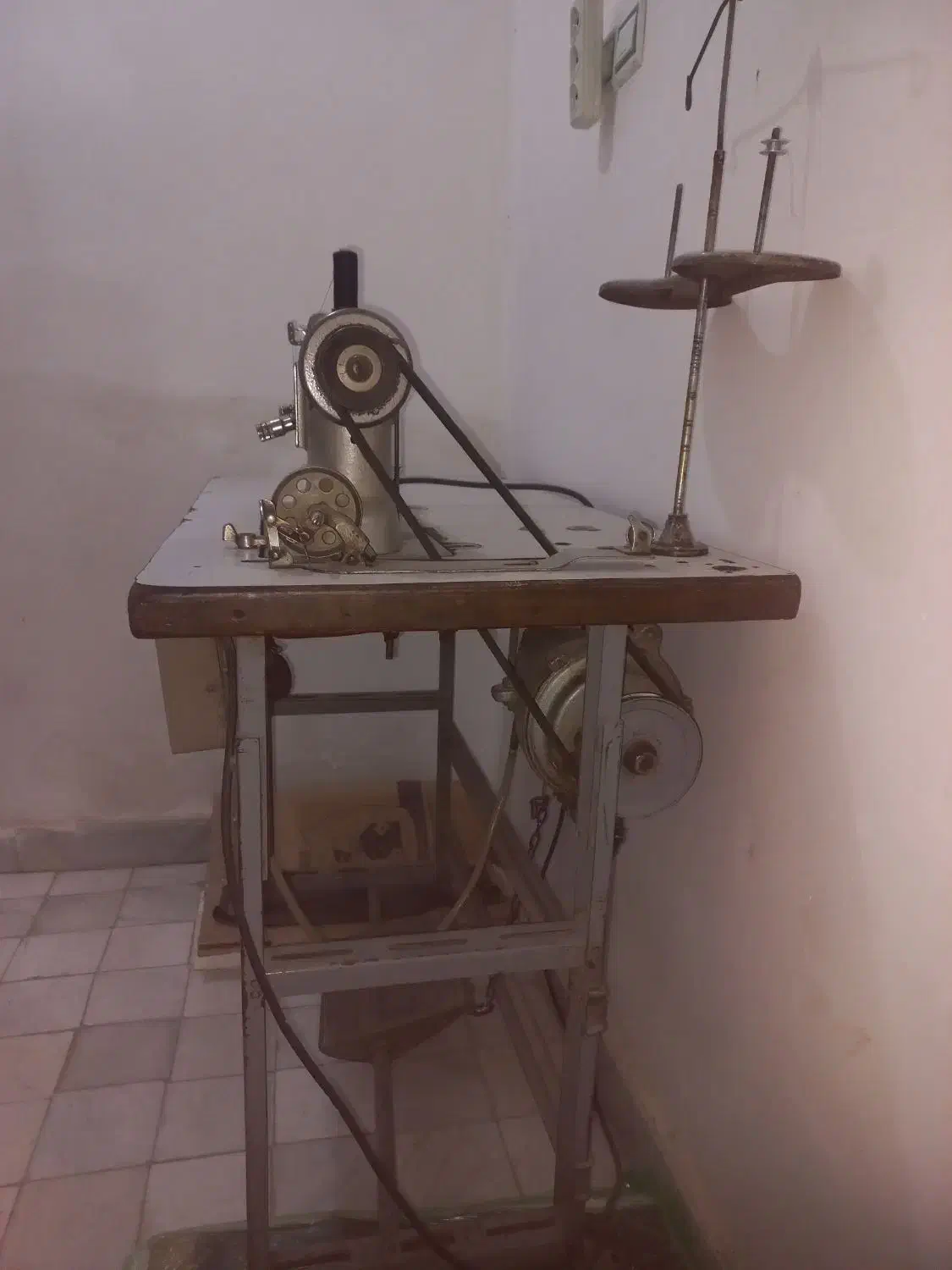 چرخ صنعتی و سردوز|چرخ خیاطی و ریسندگی|کرمانشاه, |دیوار