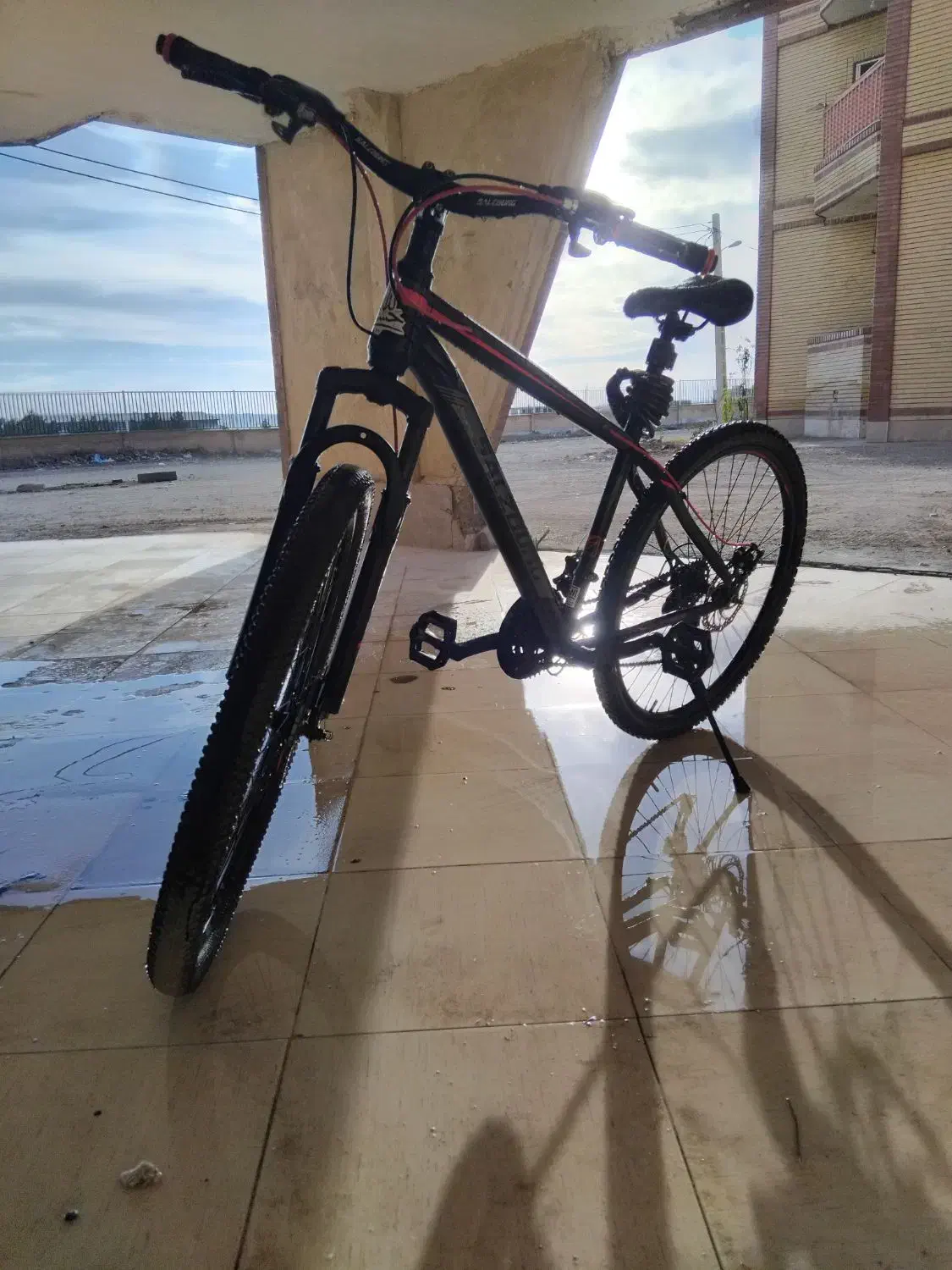 دوچرخ ۲۷|دوچرخه، اسکیت، اسکوتر|بافت, |دیوار