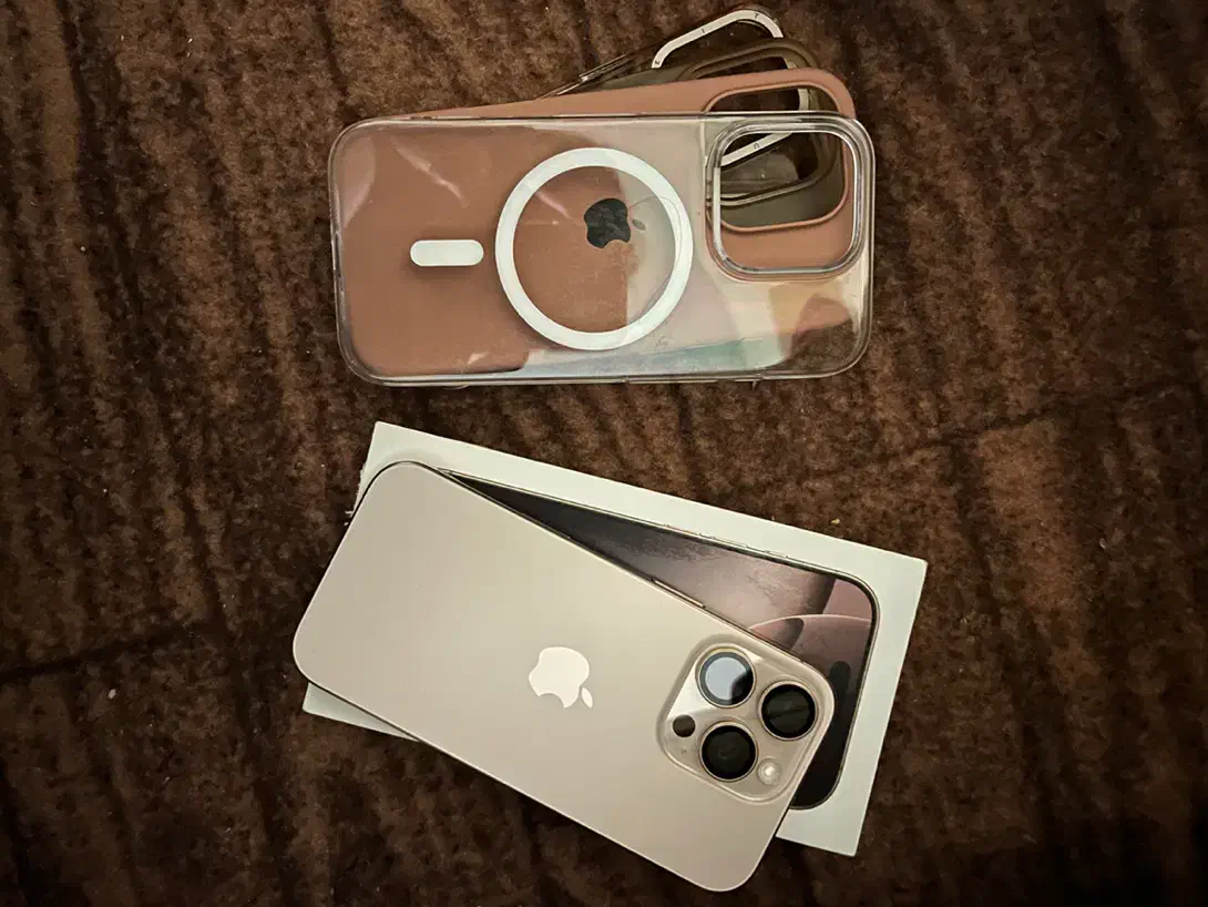 آیفون ۱۶ پرو ۱۲۸ گیگ|موبایل|تهران, بهارستان|دیوار