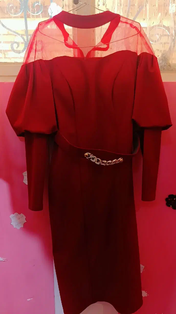 لباس مجلسی|لباس|فردوس (خراسان), |دیوار