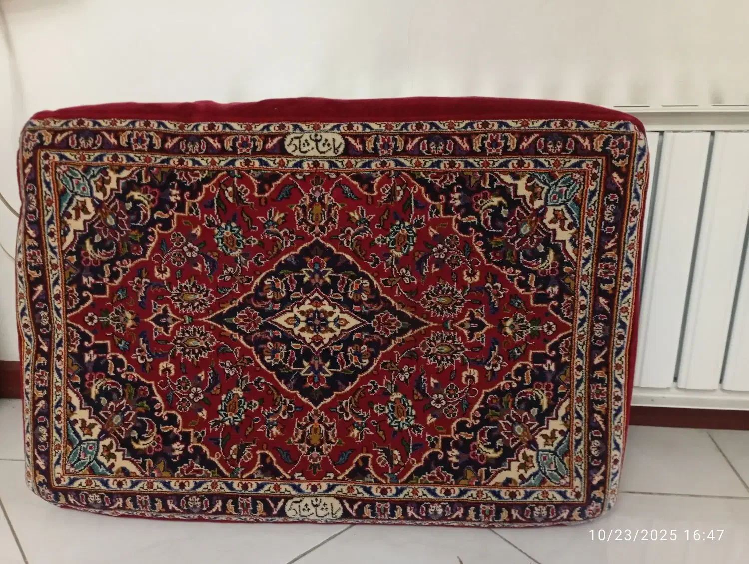 پشتی دست بافت کاشان شادسر یک جفت|پشتی|تهران, صادقیه|دیوار