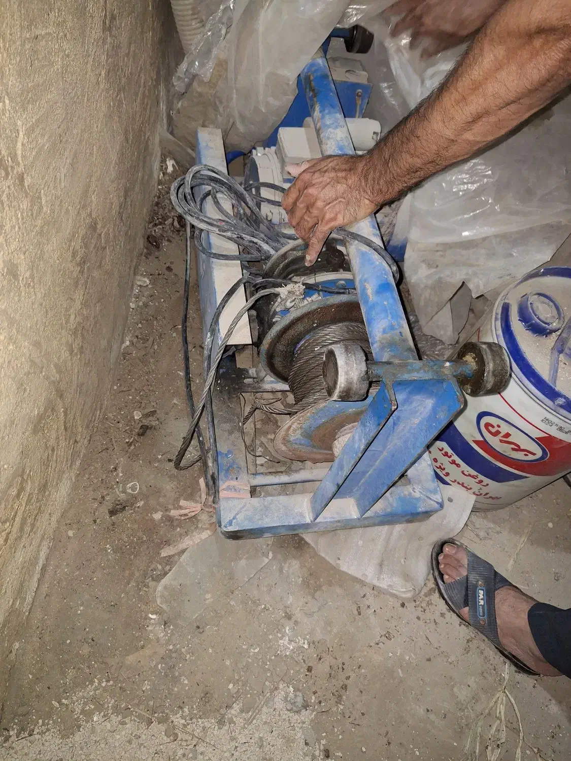 بالابر|ماشین‌آلات صنعتی|وحدتیه, |دیوار