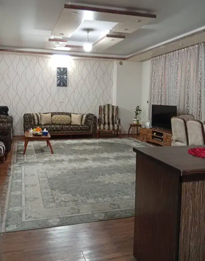 خ فردوسی . تک واحدی .امکانات به روز|اجارهٔ آپارتمان|شاهینشهر, شهرک هشت بهشت|دیوار