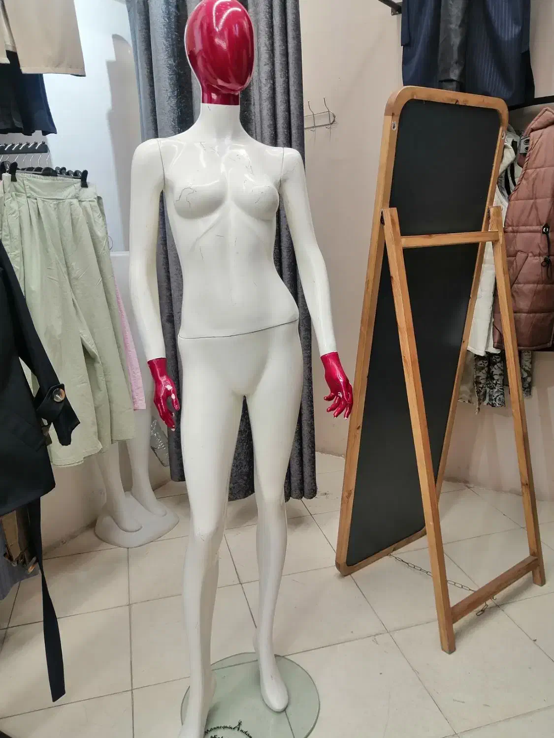 مانکن|فروشگاه و مغازه|شیراز, لب آب|دیوار