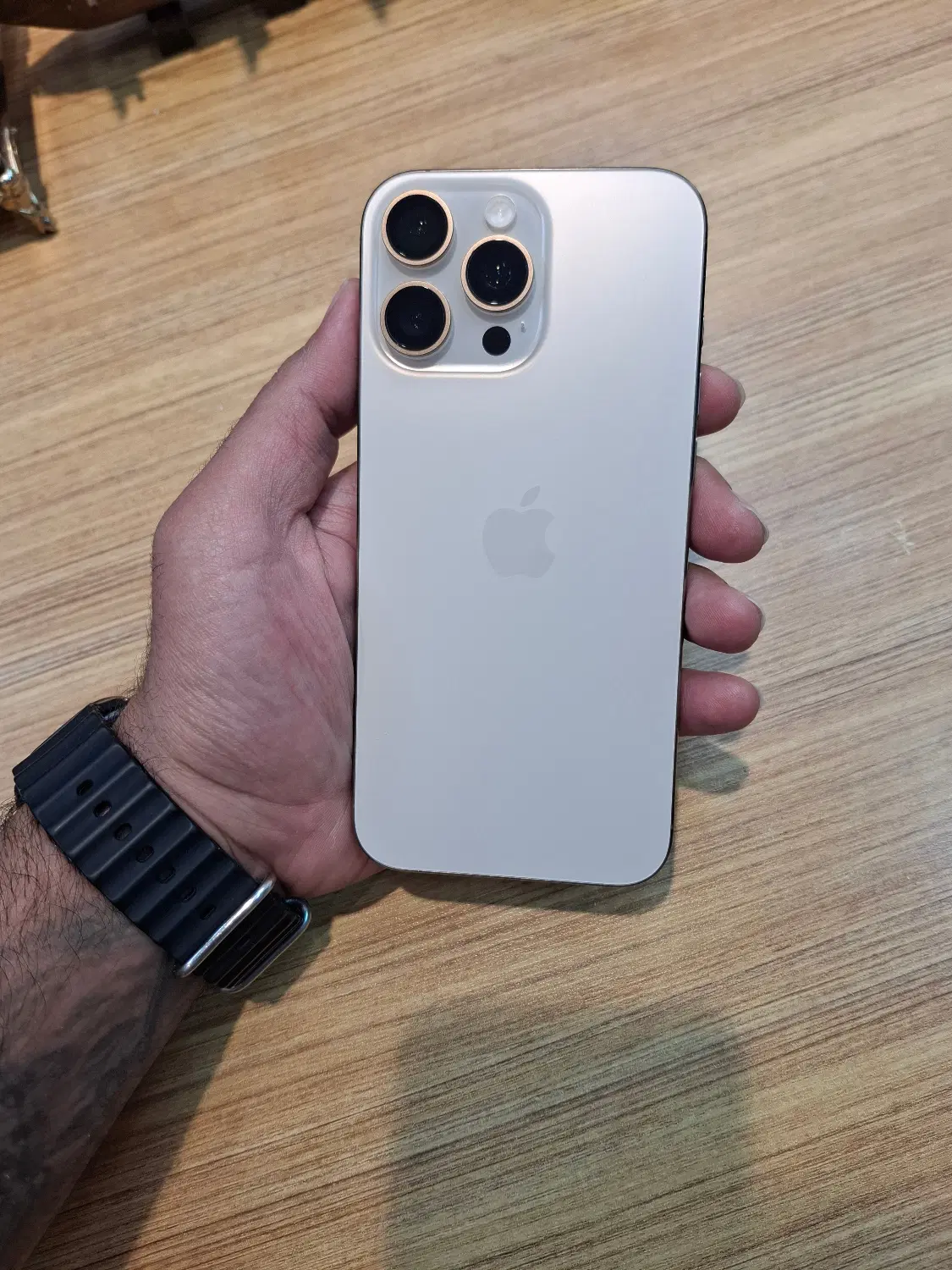 Iphone 16 pro max|موبایل|شیراز, معالیآباد|دیوار