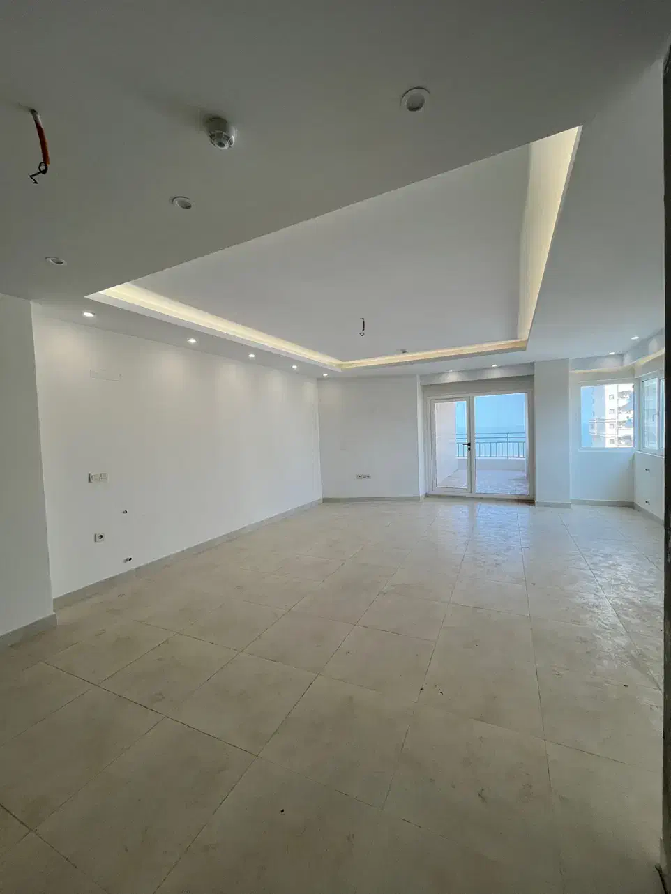 آپارتمان ساحلی ۱۲۸ متر سه خواب بلوار دریا|فروش آپارتمان|سرخرود, |دیوار