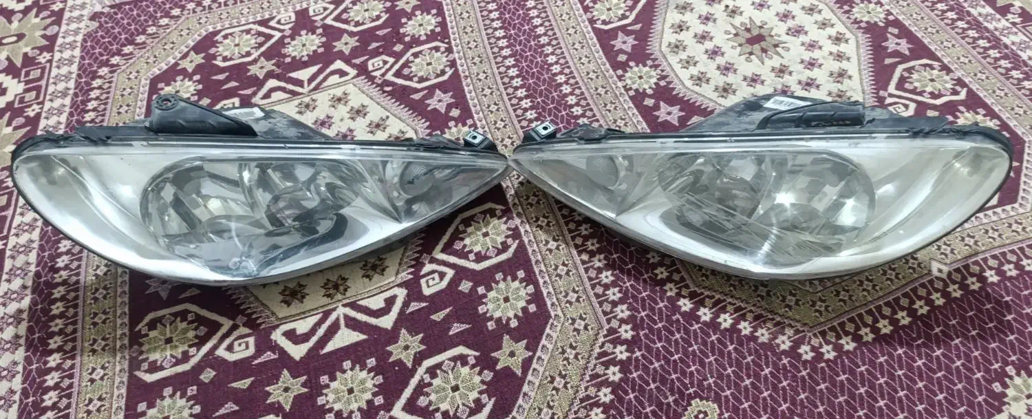 چراغ جلو۲۰۶|قطعات یدکی و لوازم جانبی|مشهد, ایثارگران|دیوار