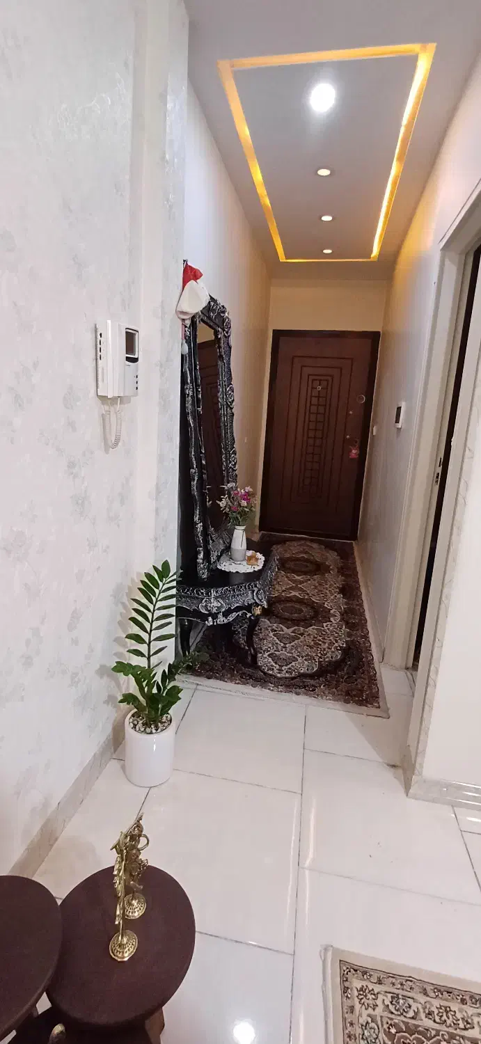 اجاره ی واحد ۷۵ متری