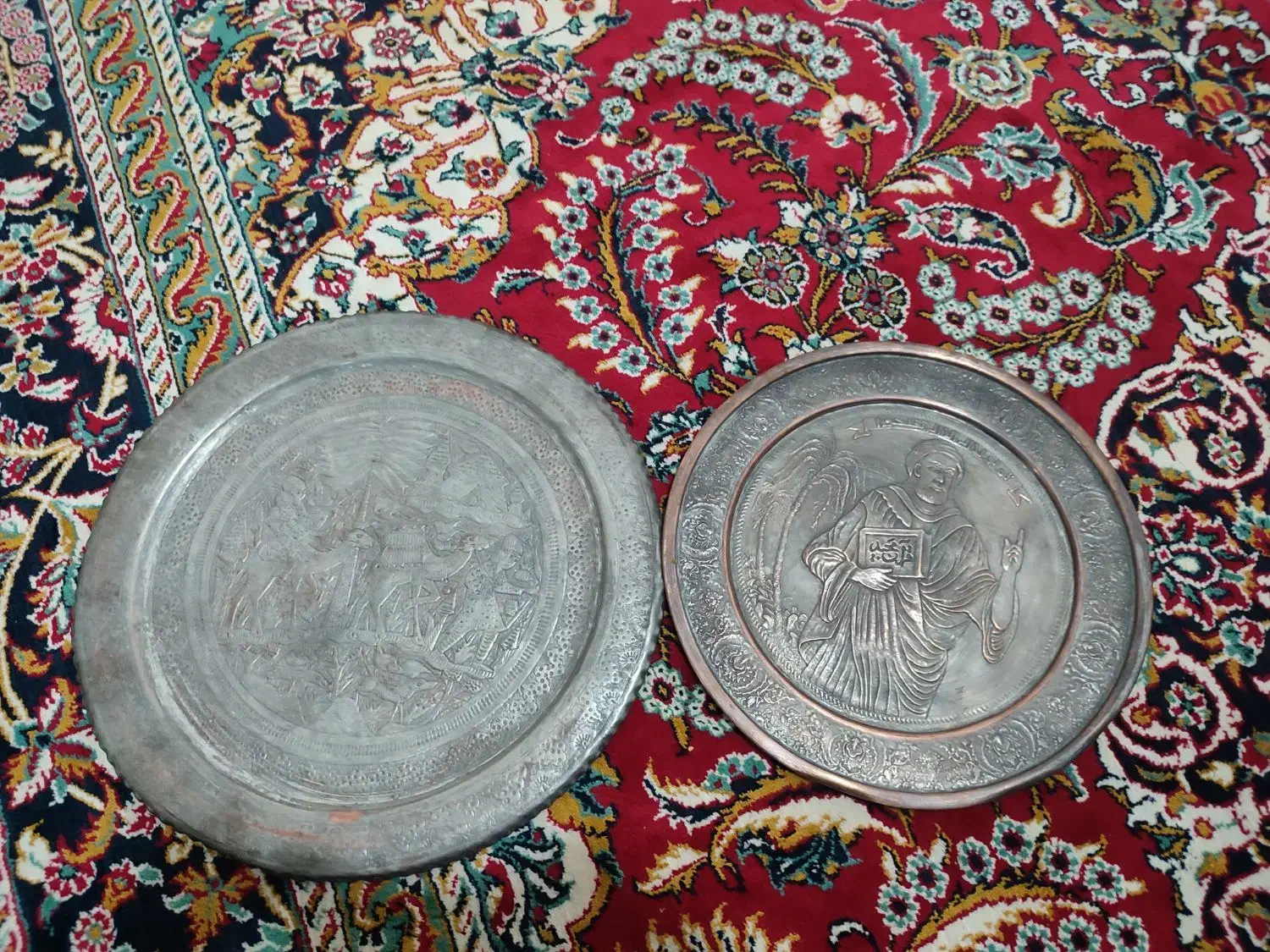 سینی قدیمی|کلکسیون اشیاء عتیقه|رباطکریم, الارد|دیوار