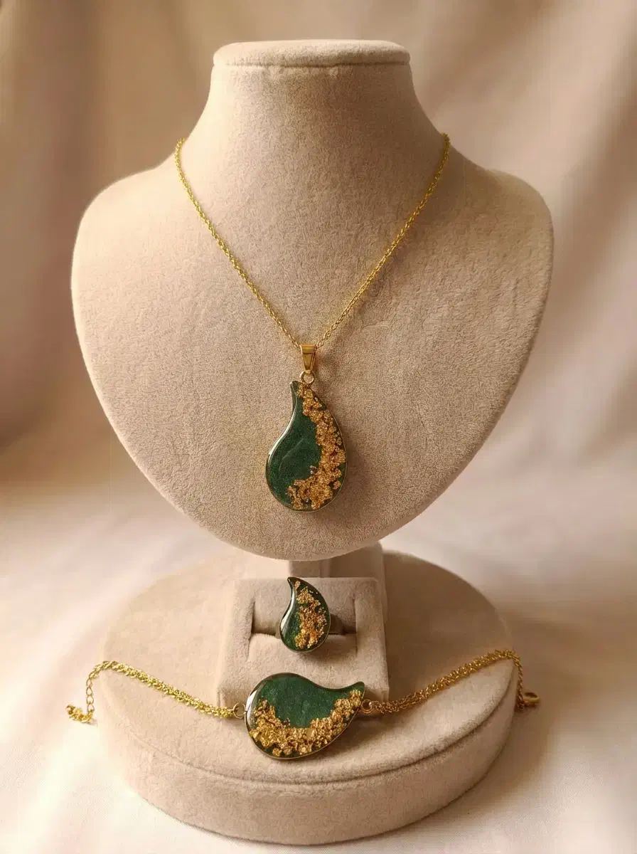 نیم ست گردنبند، دستبند و انگشتری|بدلیجات|مرند, |دیوار