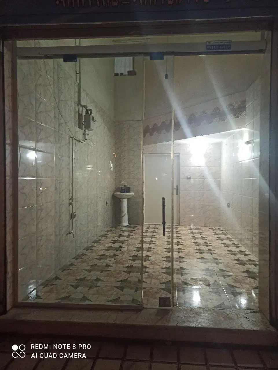 مغازه ۱۵ متری شیک|اجارهٔ مغازه و غرفه|لاهیجان, شهرک فرهنگیان|دیوار