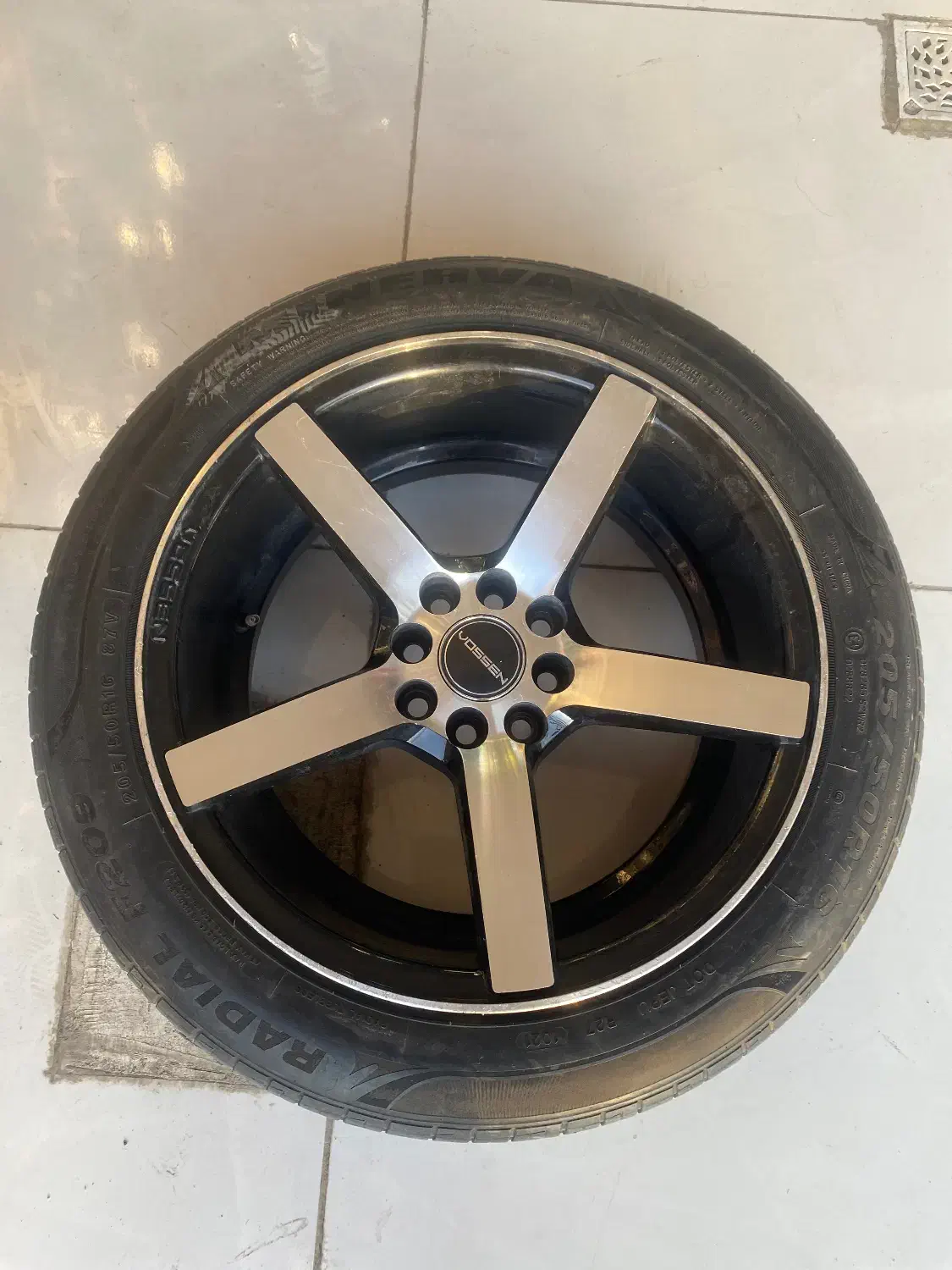 رینگ لاستیک اسپرت۱۶|قطعات یدکی و لوازم جانبی|لنجان, |دیوار