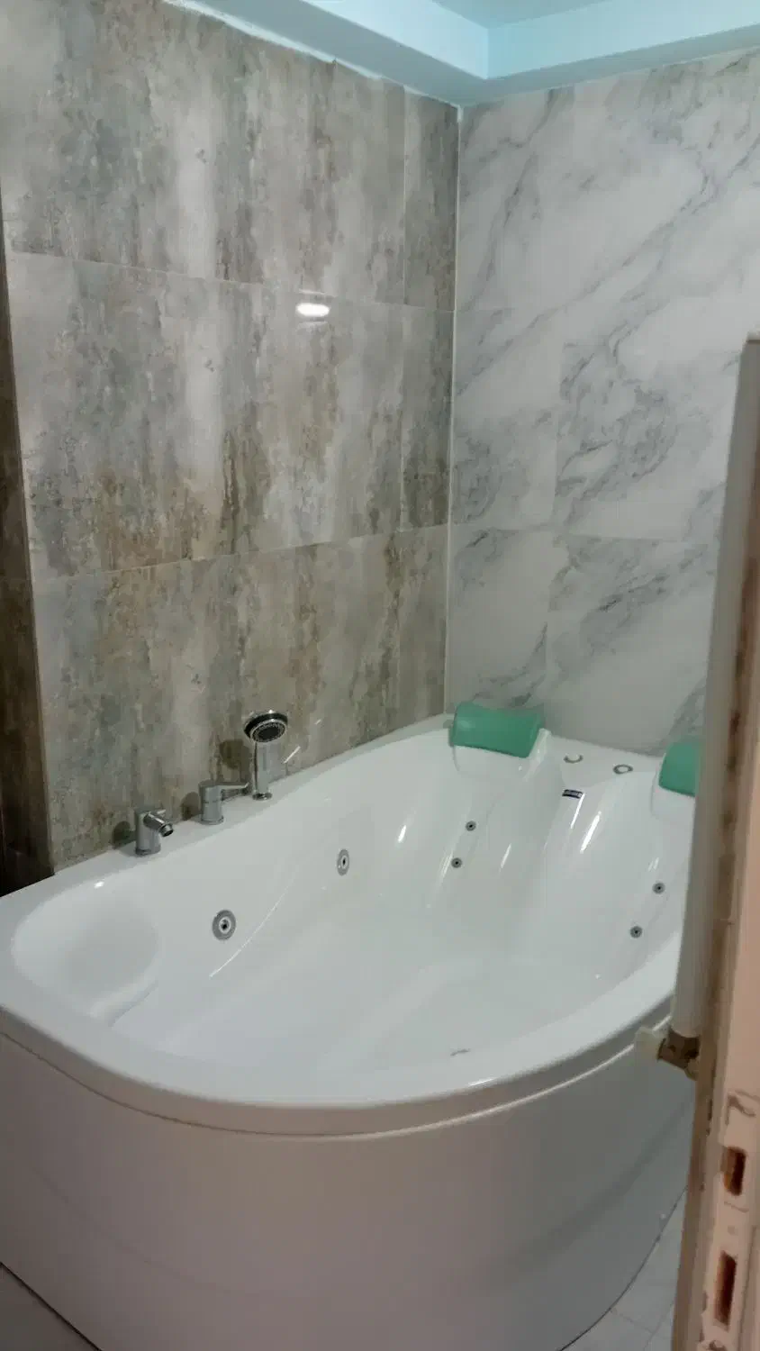 آپارتمان ۱۶۵متری درامامت۹|اجارهٔ آپارتمان|مشهد, آزادشهر|دیوار