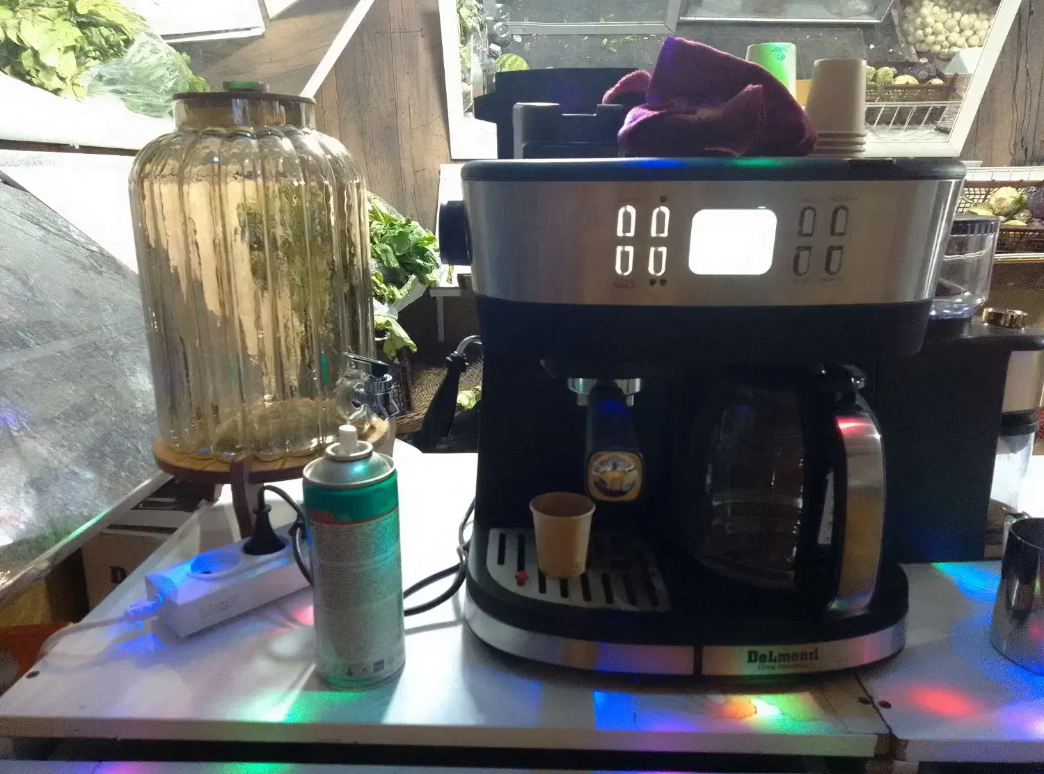 قیمت مقطوع ۱۰ تومن|کافیشاپ و رستوران|شیراز, شهرک سعدی|دیوار