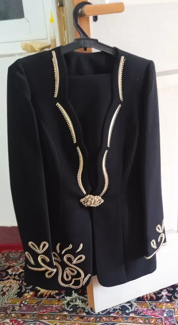 کت و شلوار مجلسی|لباس|هرسین, |دیوار