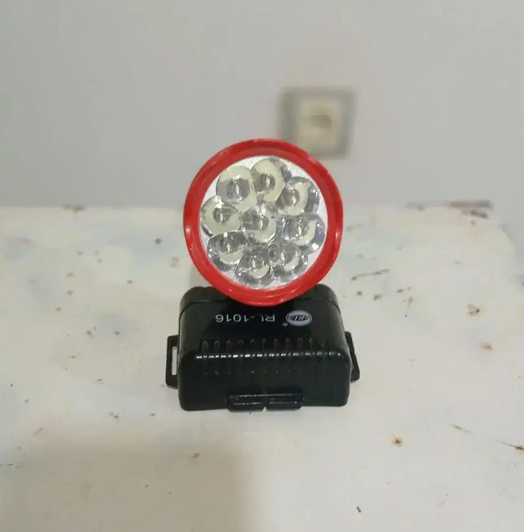 چراغ قوه|لامپ و چراغ|پاکدشت, پاکدشت (مامازند)|دیوار