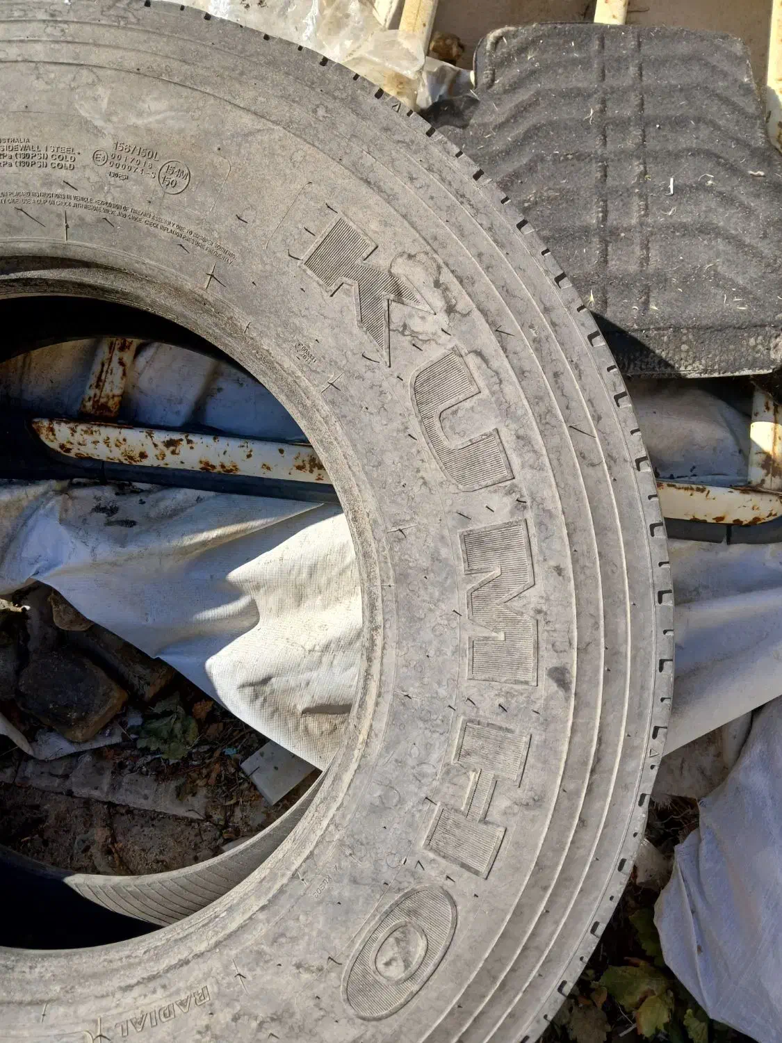 لاستیک کارکرده سنگین|قطعات یدکی و لوازم جانبی|زرقان, |دیوار