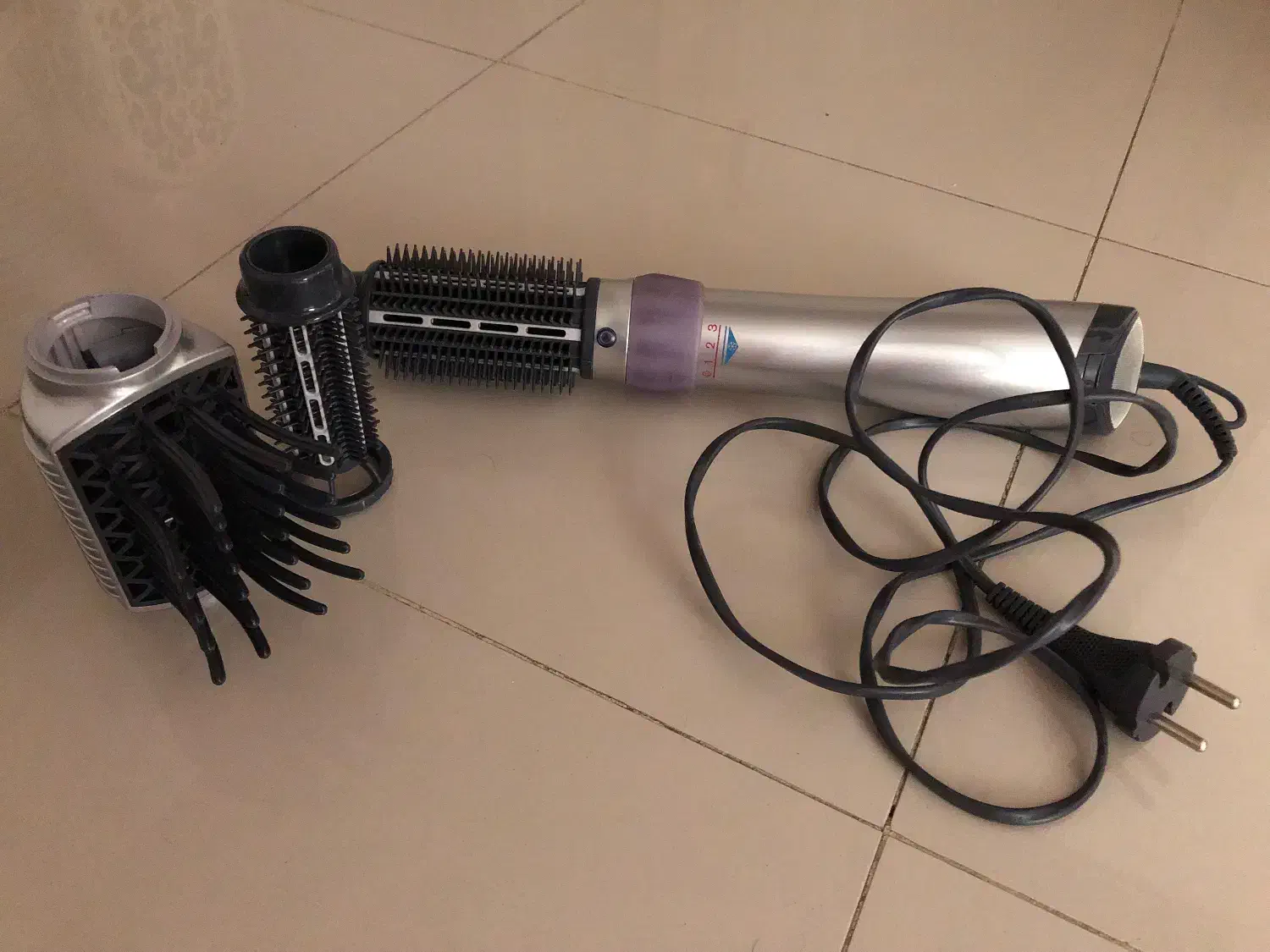 سشوار بران|آرایشی، بهداشتی، درمانی|رودهن, |دیوار