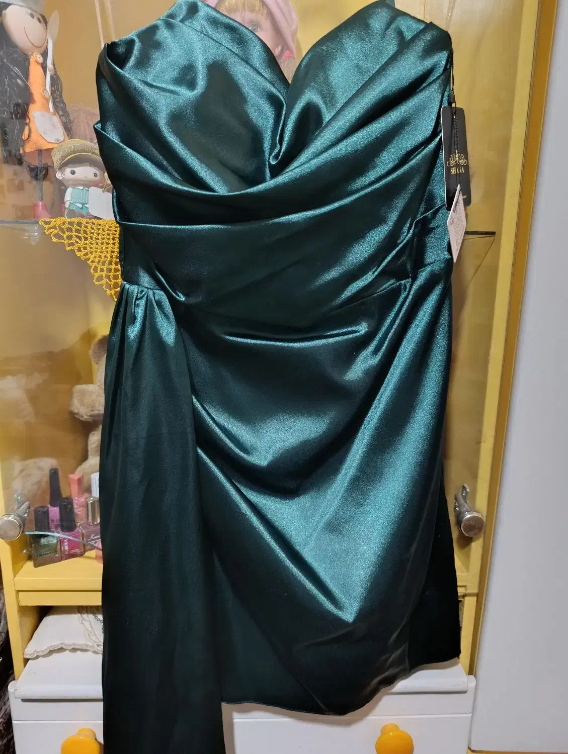 لباس مجلسی|لباس|کرمان, |دیوار