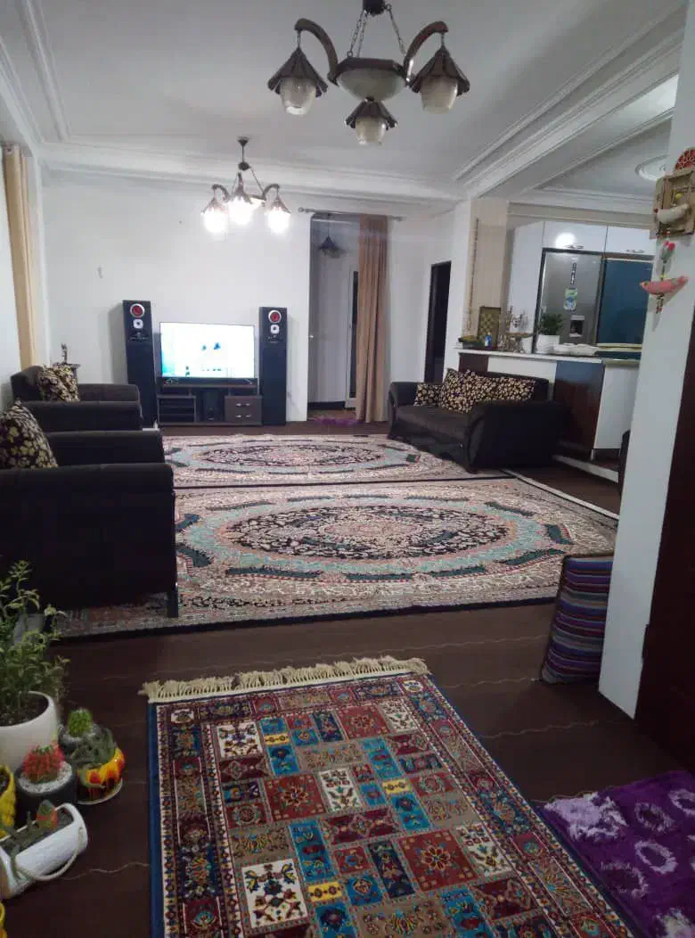 آپارتمان ۱۲۴ متر با پارکینگ و سند محمودآباد|فروش آپارتمان|محمودآباد, |دیوار