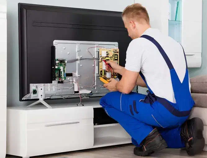 تعمیر تلویزیون در منزل و محل کار|خدمات پیشه و مهارت|صدرا-فارس, فاز ۱|دیوار