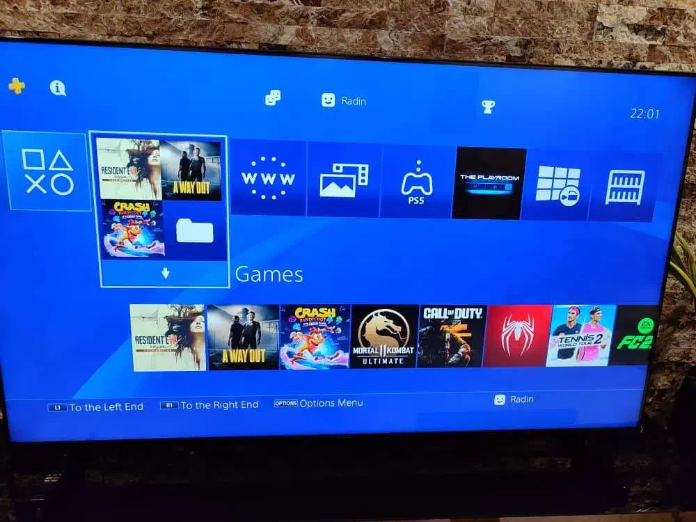 پلی استیشن۴ اسلیم در حد نو دو دسته PS4|کنسول، بازی ویدئویی و آنلاین|تهران, سهروردی|دیوار