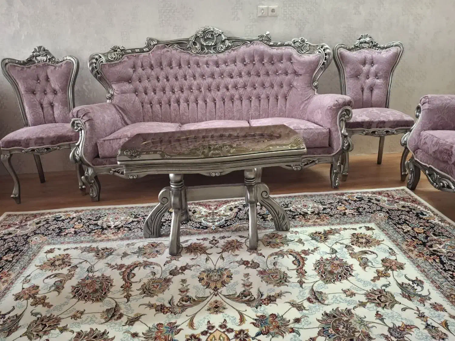 مبل سلطنتی در حد|مبلمان خانگی و میز عسلی|مشهد, شهید بهشتی|دیوار