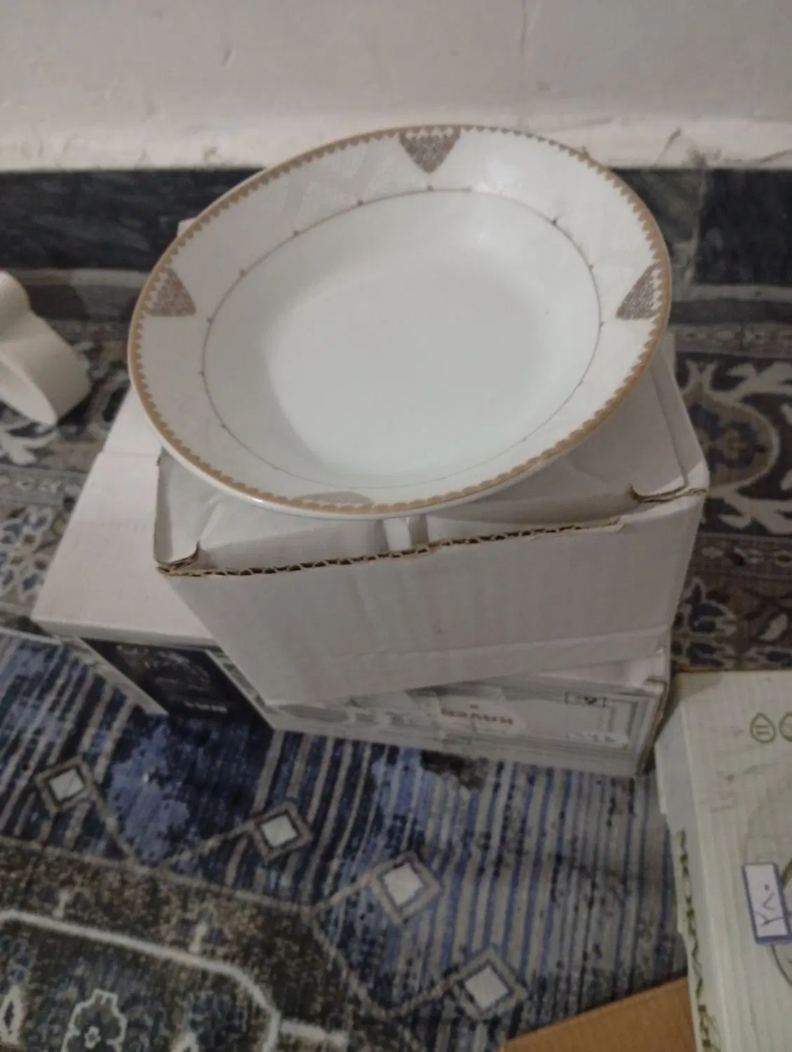 چینی|ظروف سرو و پذیرایی|شادگان, |دیوار