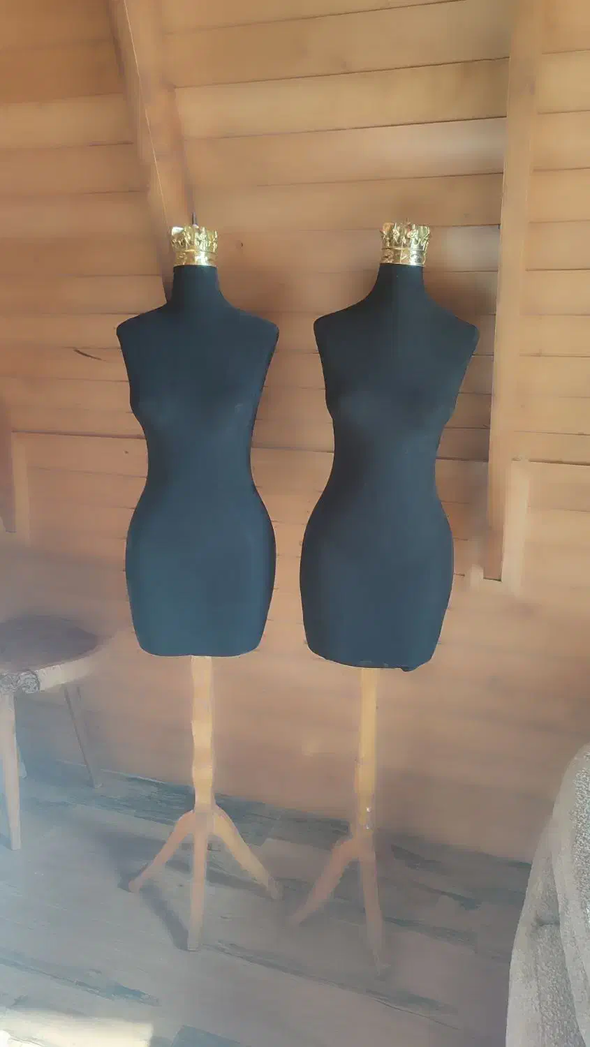 مانکن تمیز|لوازم خیاطی و بافتنی|نور, |دیوار