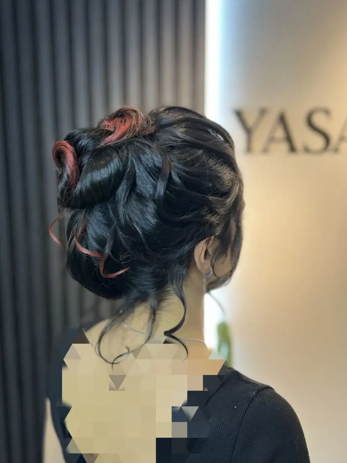 اجرای شنیون و براشینگ مو، و مدل برای شنیون|خدمات آرایشگری و زیبایی|محمدیه-قزوین, |دیوار