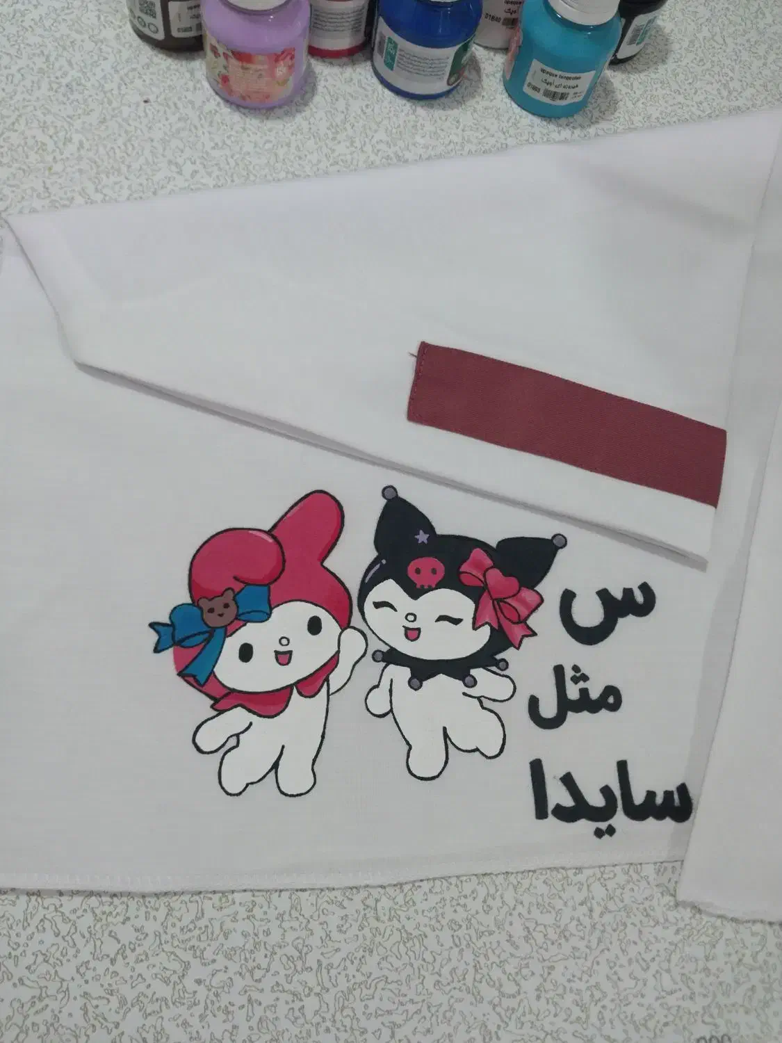 نقاشی روی مقنعه|لباس|خرمآباد, |دیوار