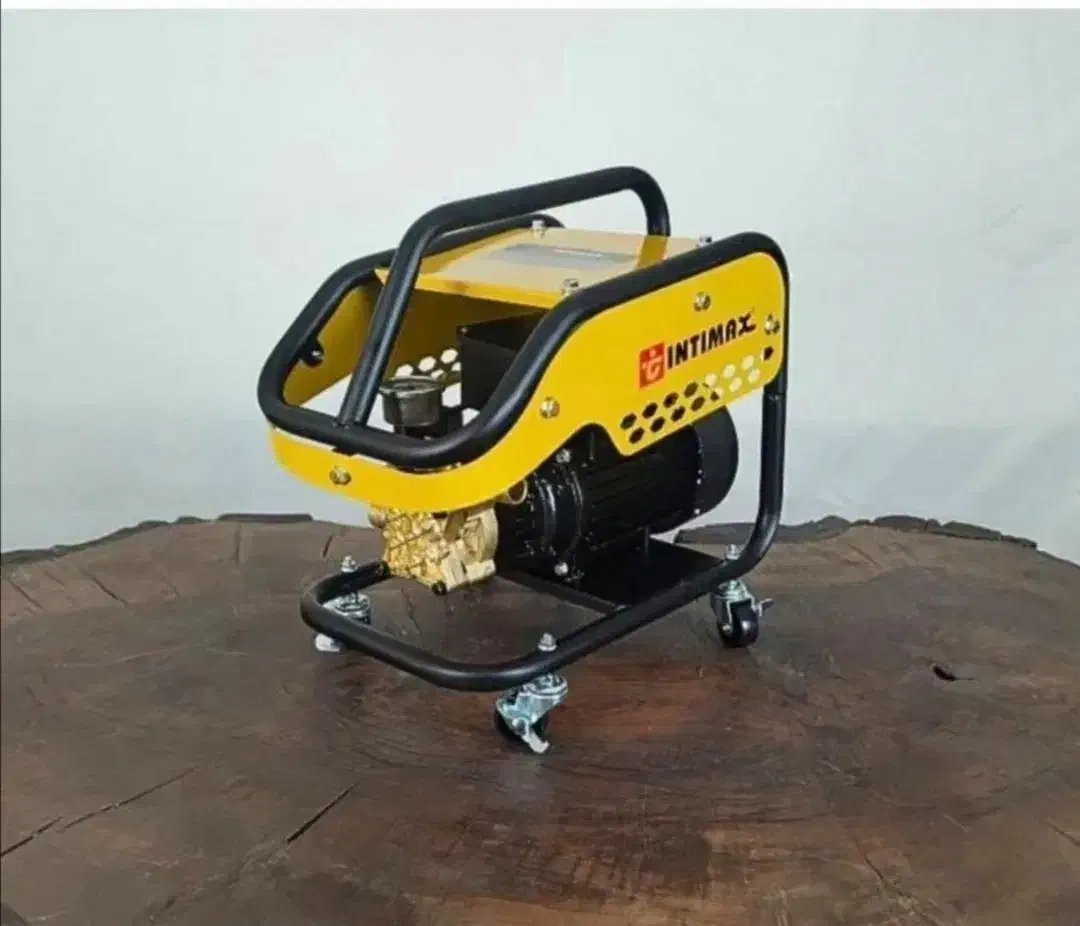 کارواش سمپاش ساکشن دار دینامی رو شاسی|ابزارآلات|اصفهان, کشاورزی|دیوار