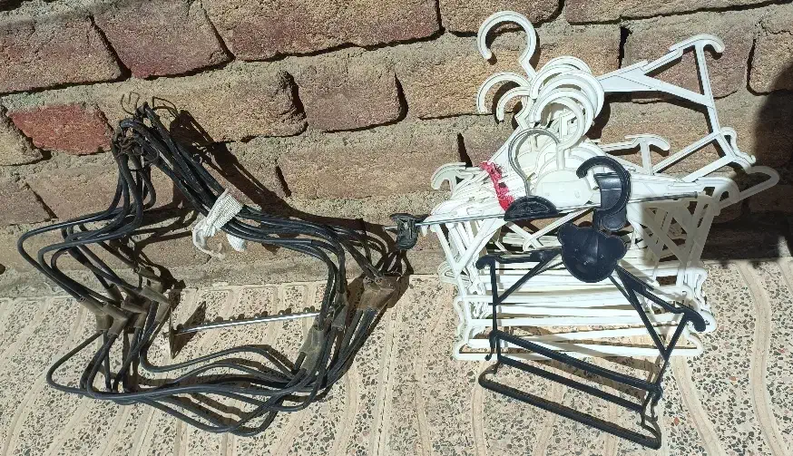 چوب لباسی بزرگ و کوچک|بندرخت و رخت‌آویز|سنندج, |دیوار