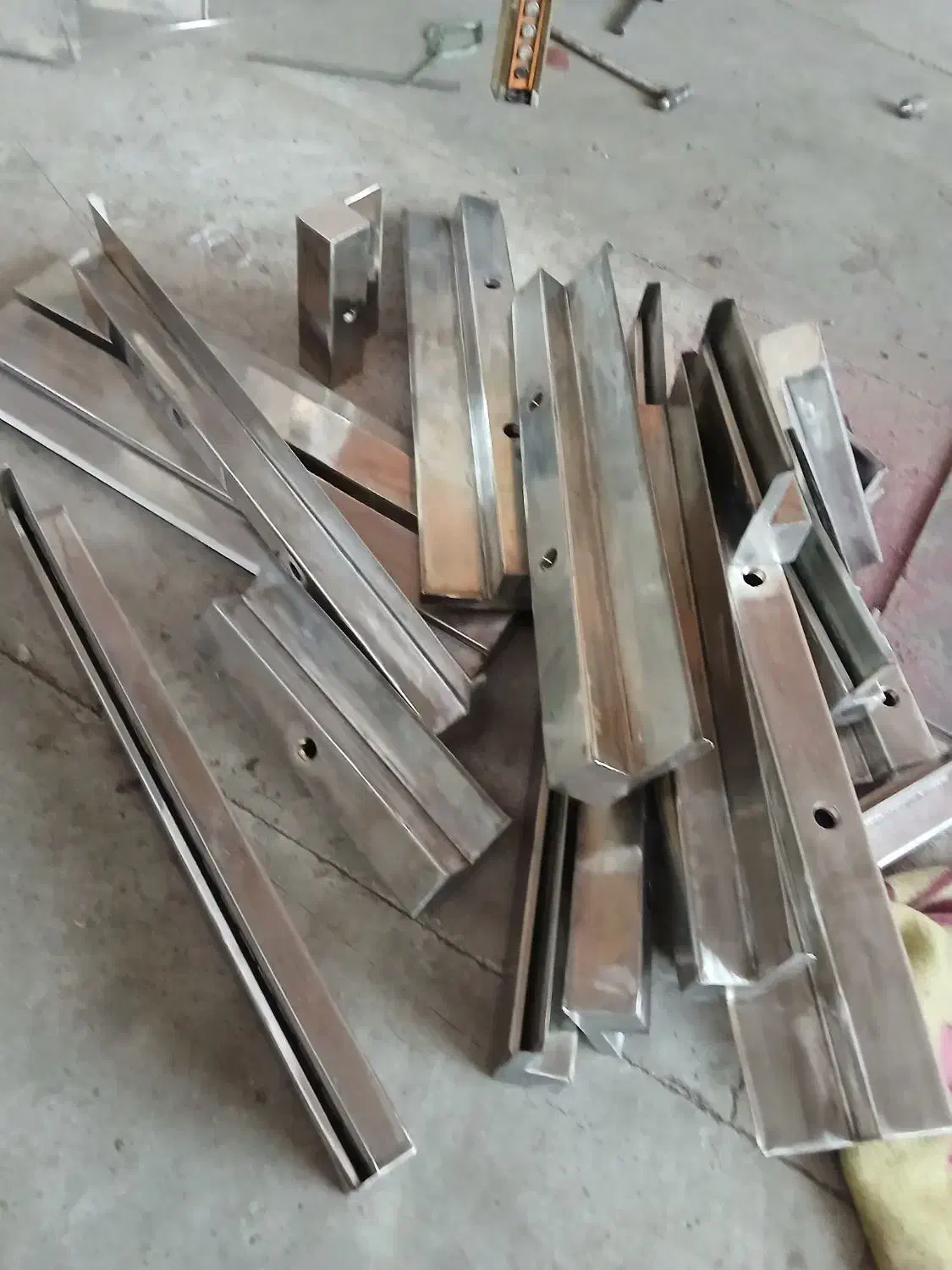 آبنما|مصالح و تجهیزات ساختمان|اصفهان, خلجا|دیوار