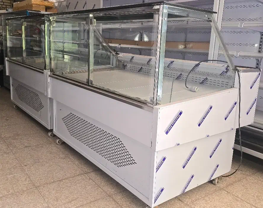 بوشهر قفسه یخچال پرده پرده فروشگاهی جزیره چک اوت|فروشگاه و مغازه|بوشهر, |دیوار