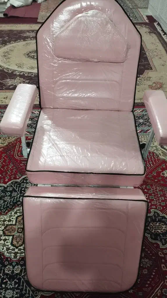 میز آرایشگری|آرایشگاه و سالن‌های زیبایی|باوی, |دیوار