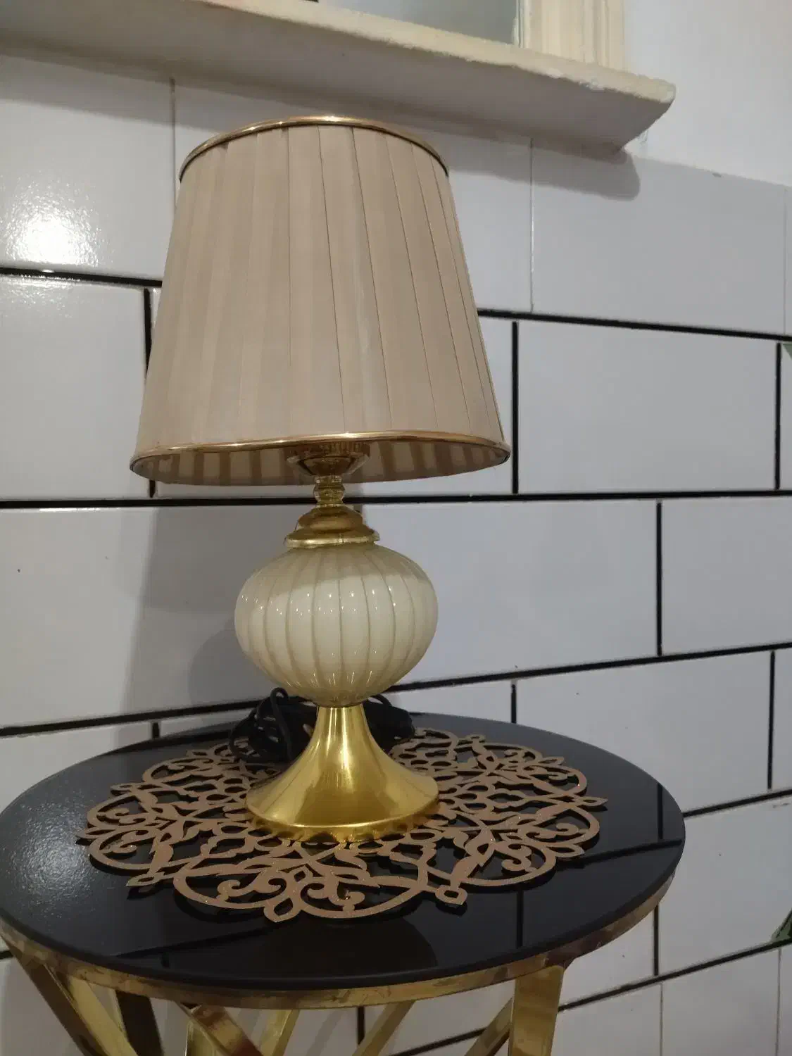 آباژور تمیز و شیک|چراغ خواب و آباژور|دورود, |دیوار