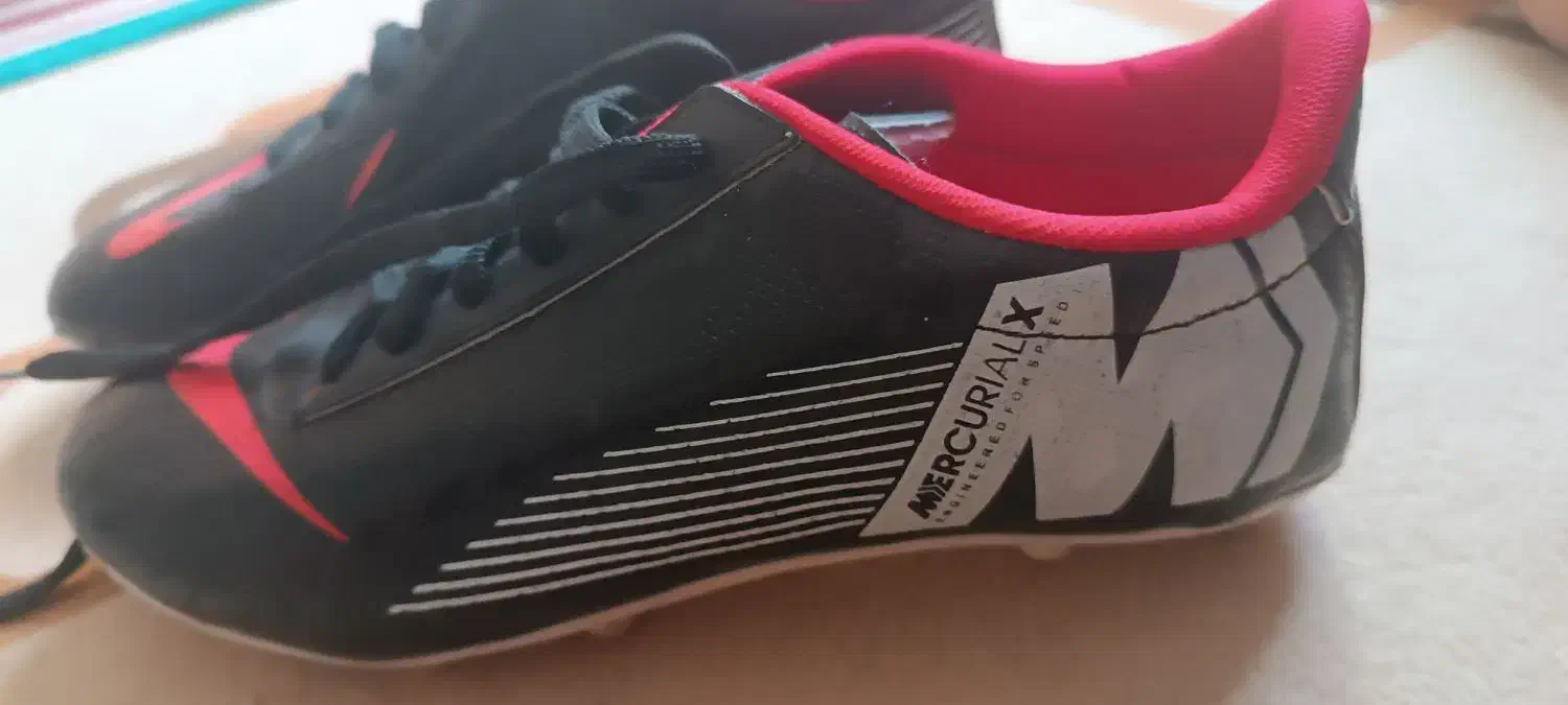 کفش استوک|کیف، کفش، کمربند|دوگنبدان, |دیوار