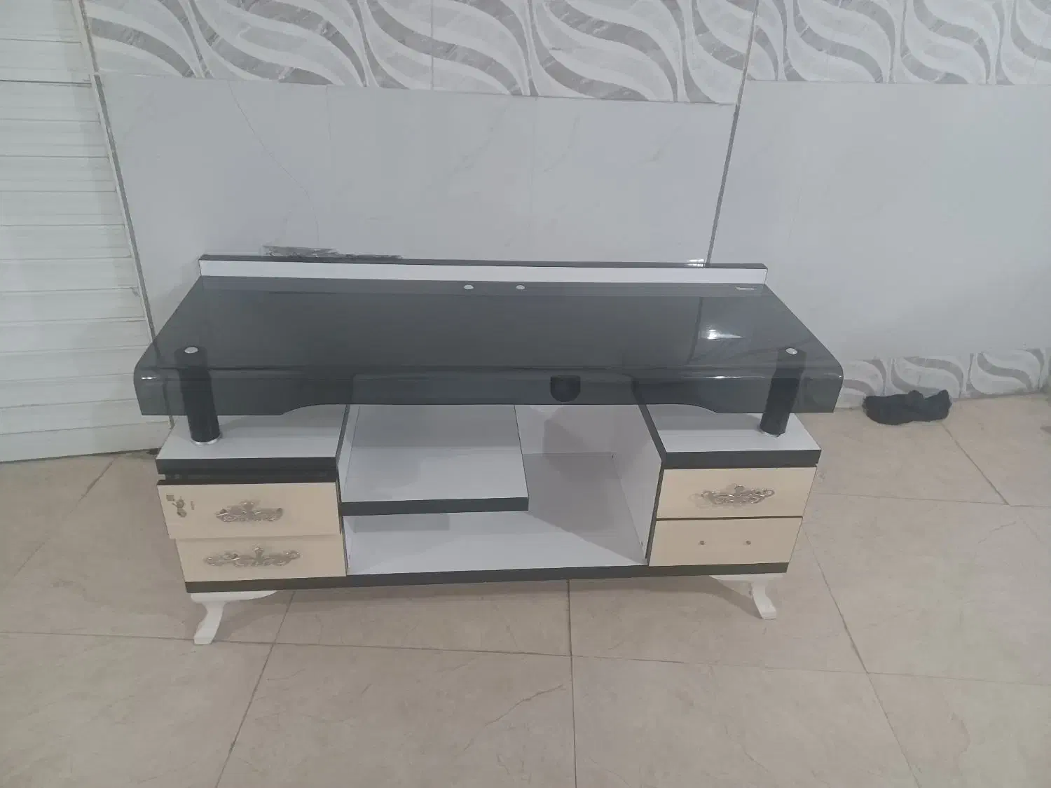 مبل ، میز تی وی ، بوفه چوبی ، کتیبه پرده|مبلمان خانگی و میز عسلی|اردبیل, |دیوار