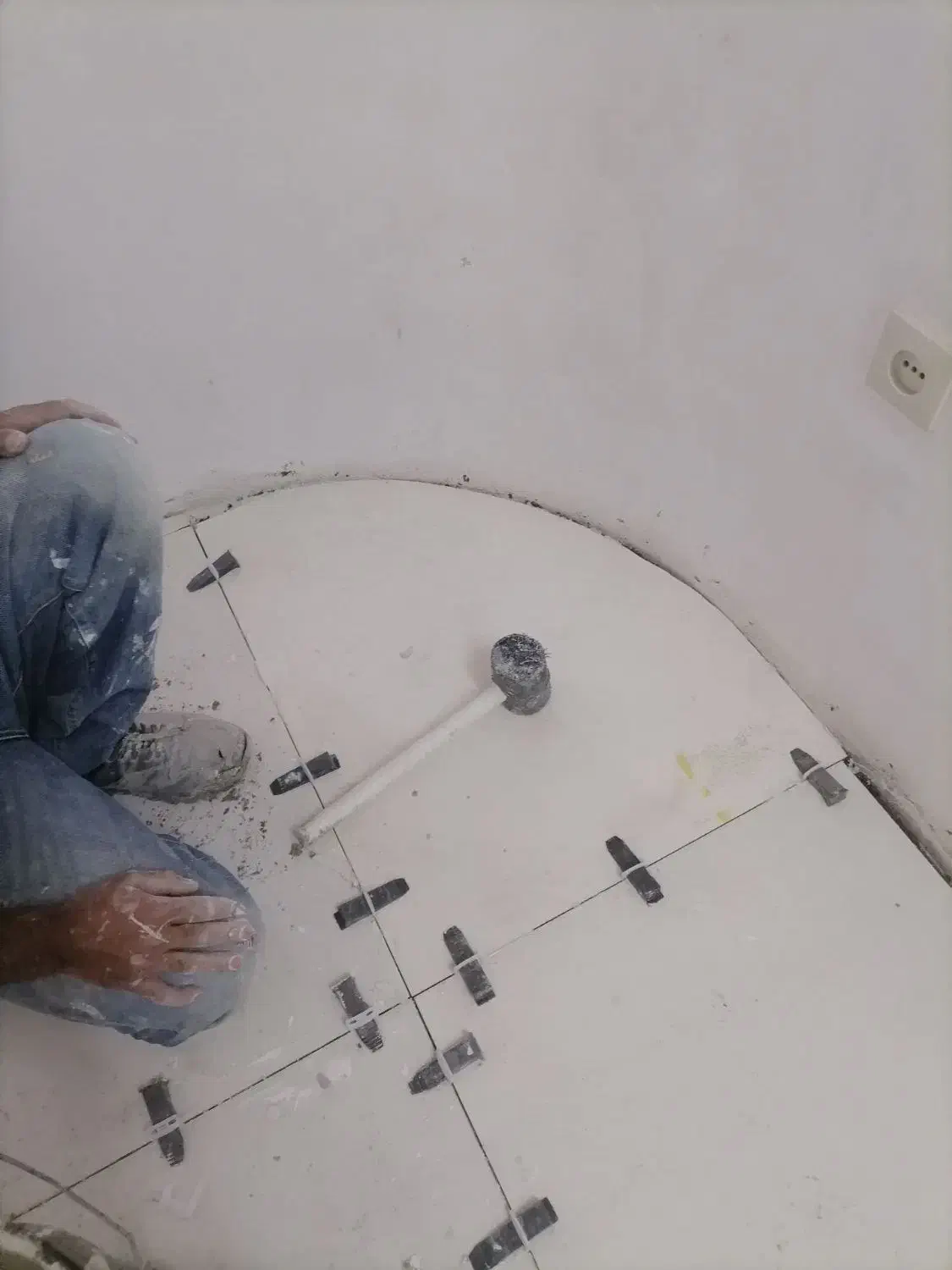 تخریب و بازسازی.نما و داخلی .کاشی و سنگ.جوشکاری|خدمات پیشه و مهارت|گرگان, |دیوار