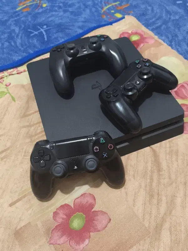 PS4 SLIM 1TB 3PAD|کنسول، بازی ویدئویی و آنلاین|یزد, |دیوار
