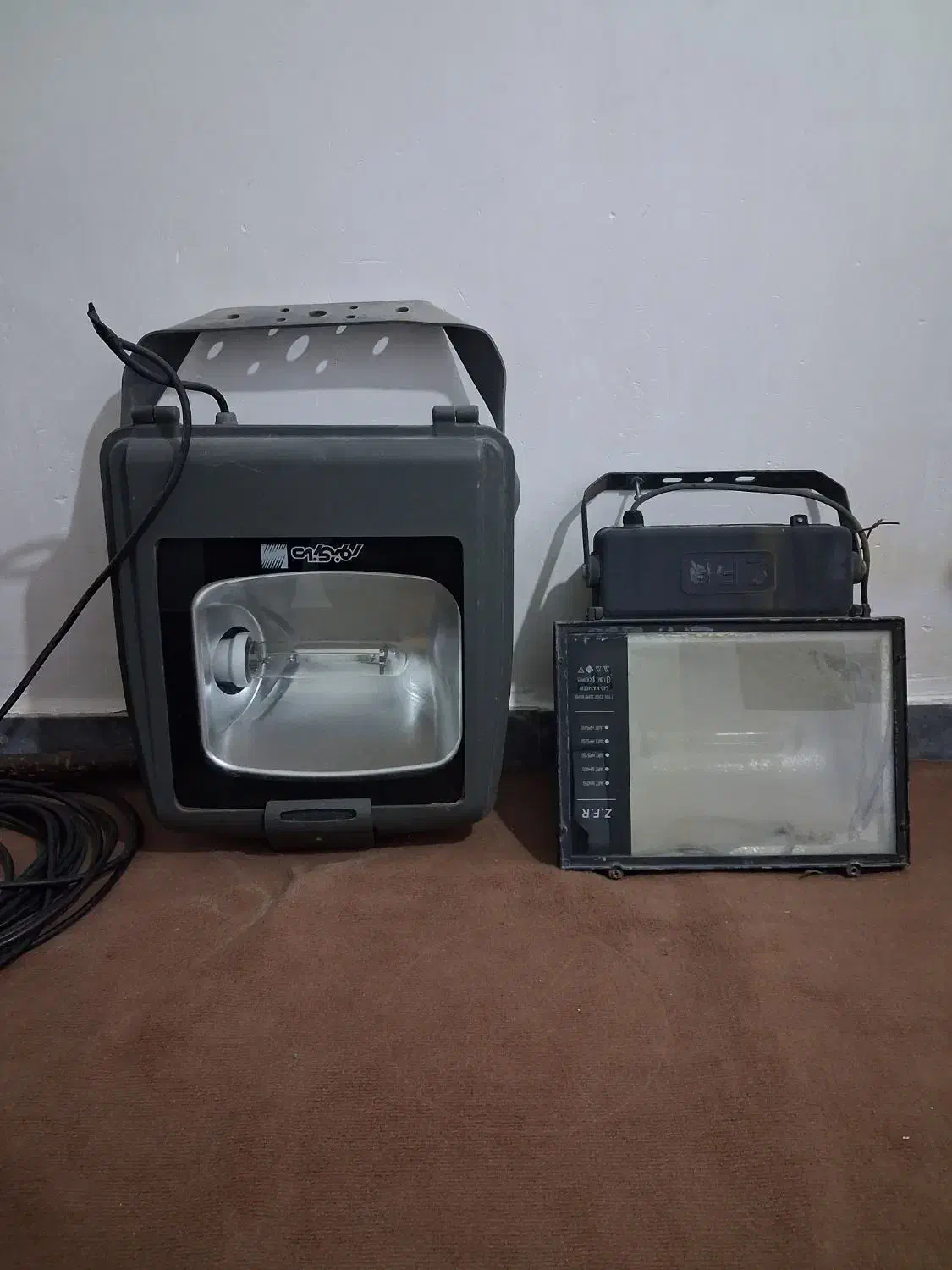 نورافکن|لامپ و چراغ|بندر ماهشهر, |دیوار