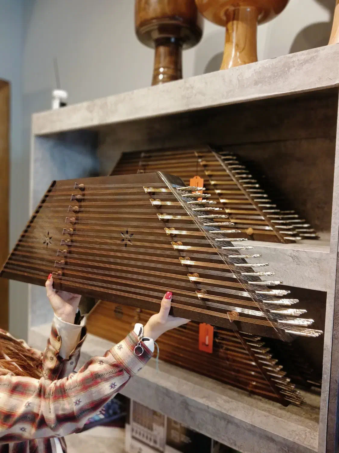 سنتور تک مهر|سازهای سنتی|قزوین, |دیوار